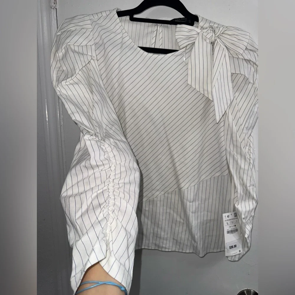 Zara White Striped Shirt with Bow Puff Sleeves size L NWT